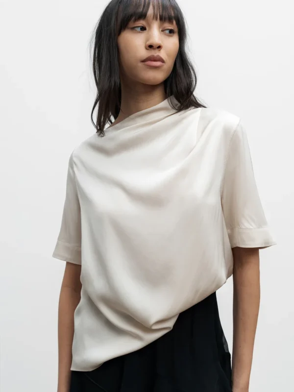 traumwelt, Beverungen, Höxter, Holzminden, Bad Driburg, Brakel, Paderborn, Fashion, Mode, Geschenke, Accessoires, Wohnaccessiores, Bettwäsche, Bettenreinigung, Rädershop, Schuhe, Taschen, Cashmere, Schals, Ania Schierholt, Schmuck, 10days, Japan TKY, Kedziorek, montereggi, marivie, emily van den bergh, Tonno&Panna, Codello, purschoen, cutestuff, TQ Amsterdam, Withblack, Smith&Soul, david Fussenegger