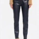 traumwelt, Beverungen, Höxter, Holzminden, Bad Driburg, Brakel, Paderborn, Fashion, Mode, Geschenke, Accessoires, Wohnaccessiores, Bettwäsche, Bettenreinigung, Rädershop, Schuhe, Taschen, Cashmere, Schals, Ania Schierholt, Schmuck, 10days, Japan TKY, Kedziorek, montereggi, marivie, emily van den bergh, Tonno&Panna, Codello, purschoen, cutestuff, TQ Amsterdam, Withblack, Smith&Soul, david Fussenegger