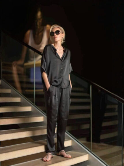 traumwelt, Beverungen, Höxter, Holzminden, Bad Driburg, Brakel, Paderborn, Fashion, Mode, Geschenke, Accessoires, Wohnaccessiores, Bettwäsche, Bettenreinigung, Rädershop, Schuhe, Taschen, Cashmere, Schals, Ania Schierholt, Schmuck, 10days, Japan TKY, Kedziorek, montereggi, marivie, emily van den bergh, Tonno&Panna, Codello, purschoen, cutestuff, TQ Amsterdam, Withblack, Smith&Soul, david Fussenegger