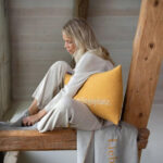 traumwelt, Beverungen, Höxter, Holzminden, Bad Driburg, Brakel, Paderborn, Fashion, Mode, Geschenke, Accessoires, Wohnaccessiores, Bettwäsche, Bettenreinigung, Rädershop, Schuhe, Taschen, Cashmere, Schals, Ania Schierholt, Schmuck, 10days, Japan TKY, Kedziorek, montereggi, marivie, emily van den bergh, Tonno&Panna, Codello, purschoen, cutestuff, TQ Amsterdam, Withblack, Smith&Soul, david Fussenegger