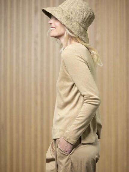 traumwelt, Beverungen, Höxter, Holzminden, Bad Driburg, Brakel, Paderborn, Fashion, Mode, Geschenke, Accessoires, Wohnaccessiores, Bettwäsche, Bettenreinigung, Rädershop, Schuhe, Taschen, Cashmere, Schals, Ania Schierholt, Schmuck, 10days, Japan TKY, Kedziorek, montereggi, marivie, emily van den bergh, Tonno&Panna, Codello, purschoen, cutestuff, TQ Amsterdam, Withblack, Smith&Soul, david Fussenegger