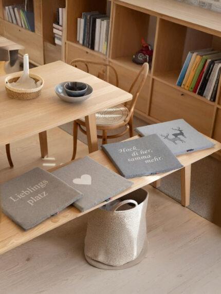 traumwelt, Beverungen, Höxter, Holzminden, Bad Driburg, Brakel, Paderborn, Fashion, Mode, Geschenke, Accessoires, Wohnaccessiores, Bettwäsche, Bettenreinigung, Rädershop, Schuhe, Taschen, Cashmere, Schals, Ania Schierholt, Schmuck, 10days, Japan TKY, Kedziorek, montereggi, marivie, emily van den bergh, Tonno&Panna, Codello, purschoen, cutestuff, TQ Amsterdam, Withblack, Smith&Soul, david Fussenegger, crime london, Senses the Label, lovelies, Simple the Brand, MSCW, miss goodlife